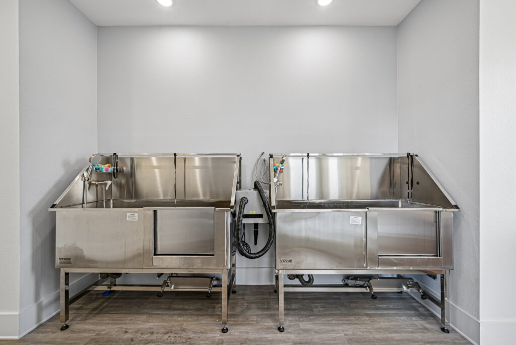 Bell Stonegate Dog Spa